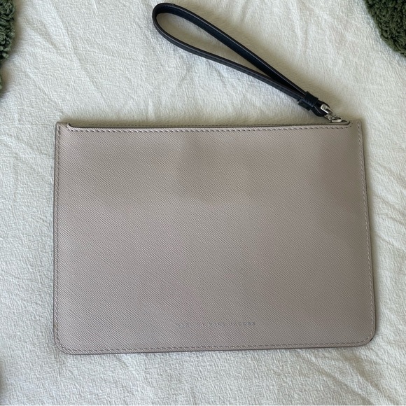 Marc by Marc Jacobs cat clutch - Picture 2 of 3